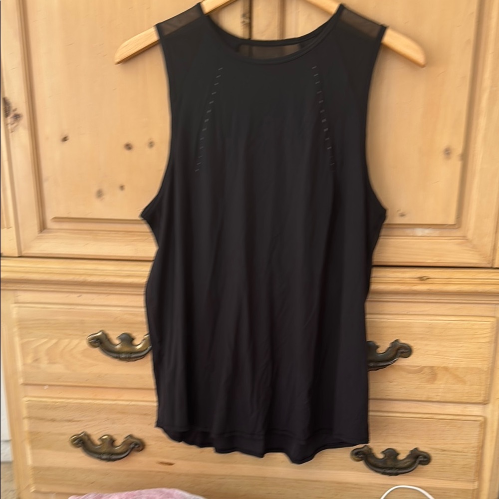 Lululemon Sculpt Black Women's Tank Top